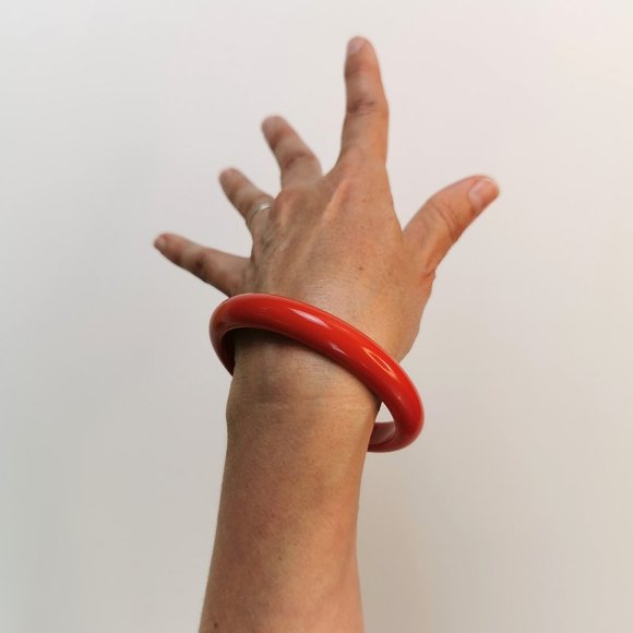 Red Plastic Vintage 1980s Bracelet - Picture 6 of 11